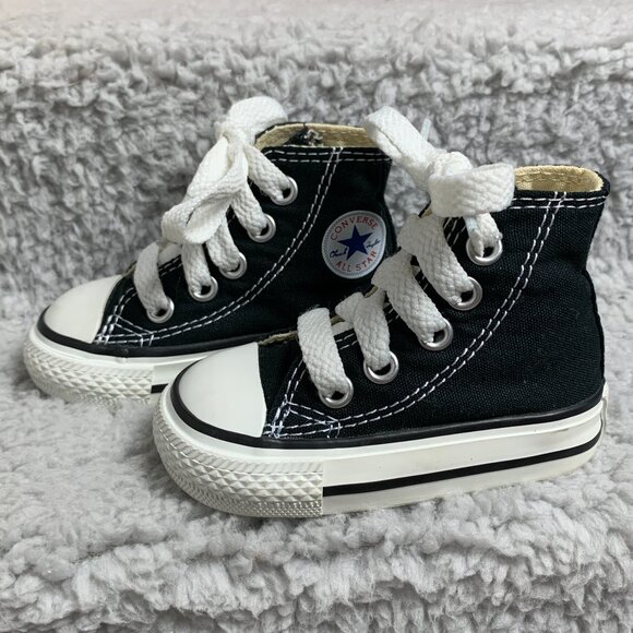 Converse Chuck Taylor All Star High Top Infant Sneakers Sz2 - Picture 1 of 14